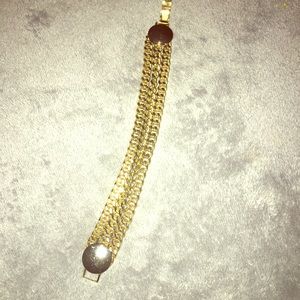 Beautiful 3 Gold Chain Bracelet 💥NWOT💥